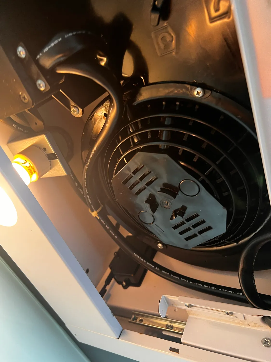 Rangehood after cleaning