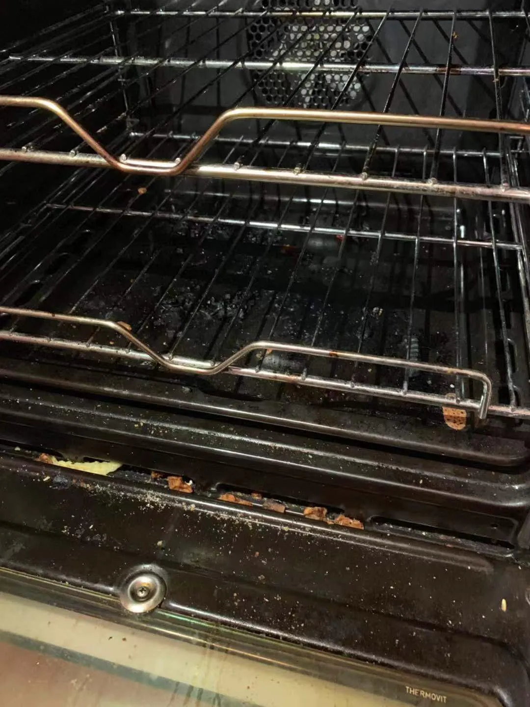 Oven interior before cleaning